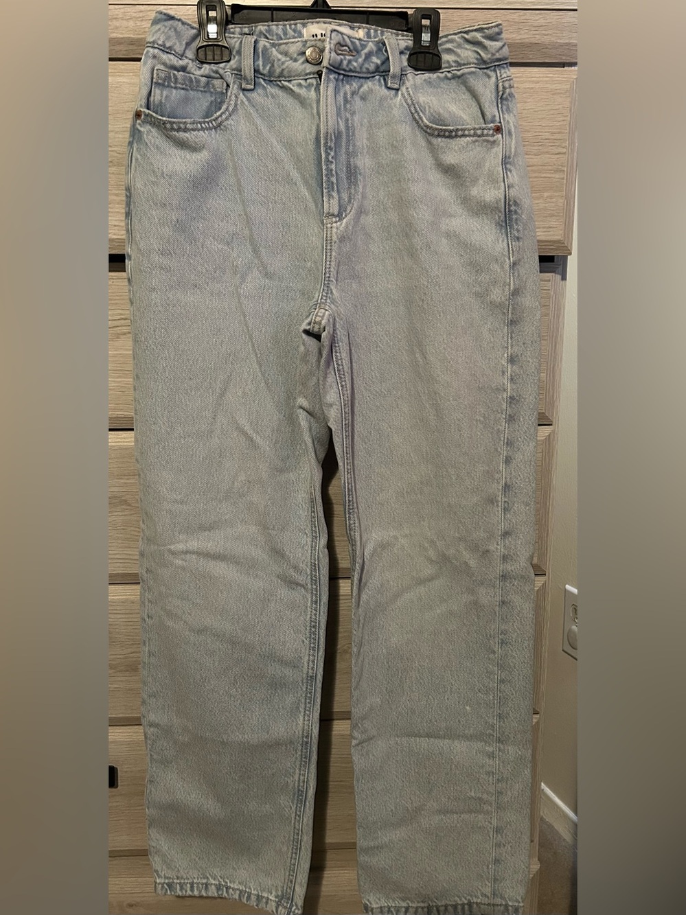 Dynamite Light Wash Gray Straight Leg Jeans